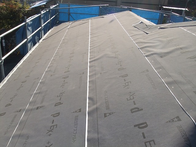 葺き替え工事承ってます